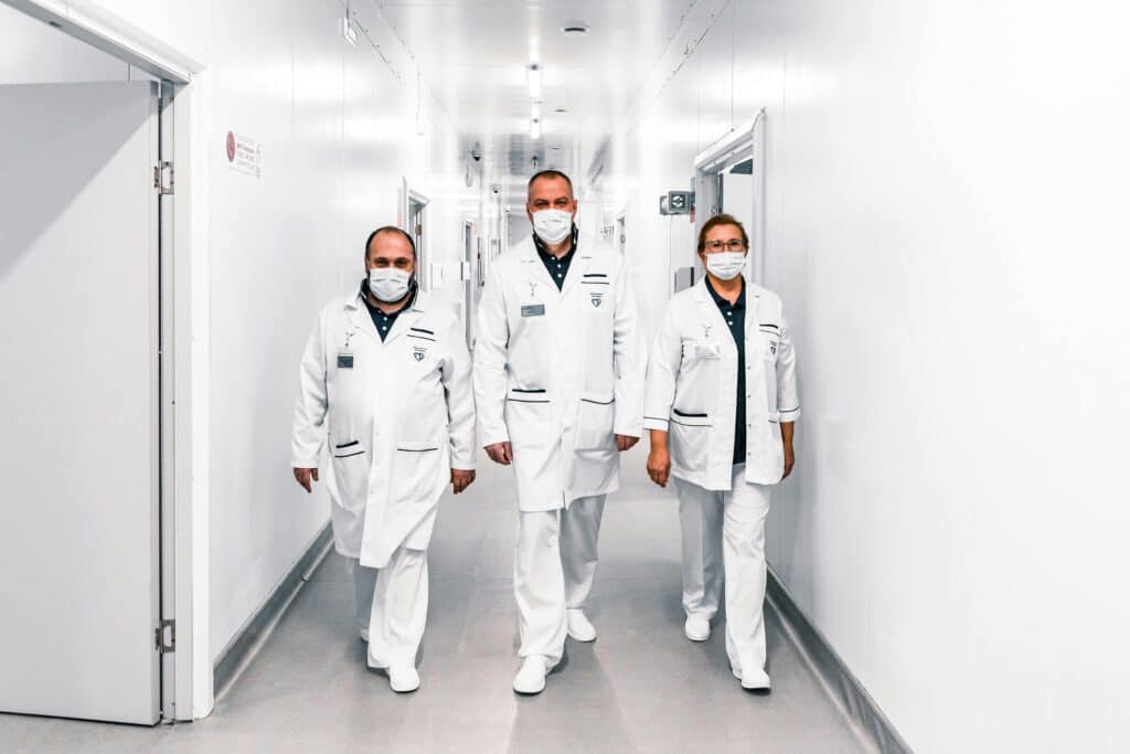 Digital Transformation in Healthcare: How AI and Cloud Solutions Are Saving Lives -- blog by Claritty.in