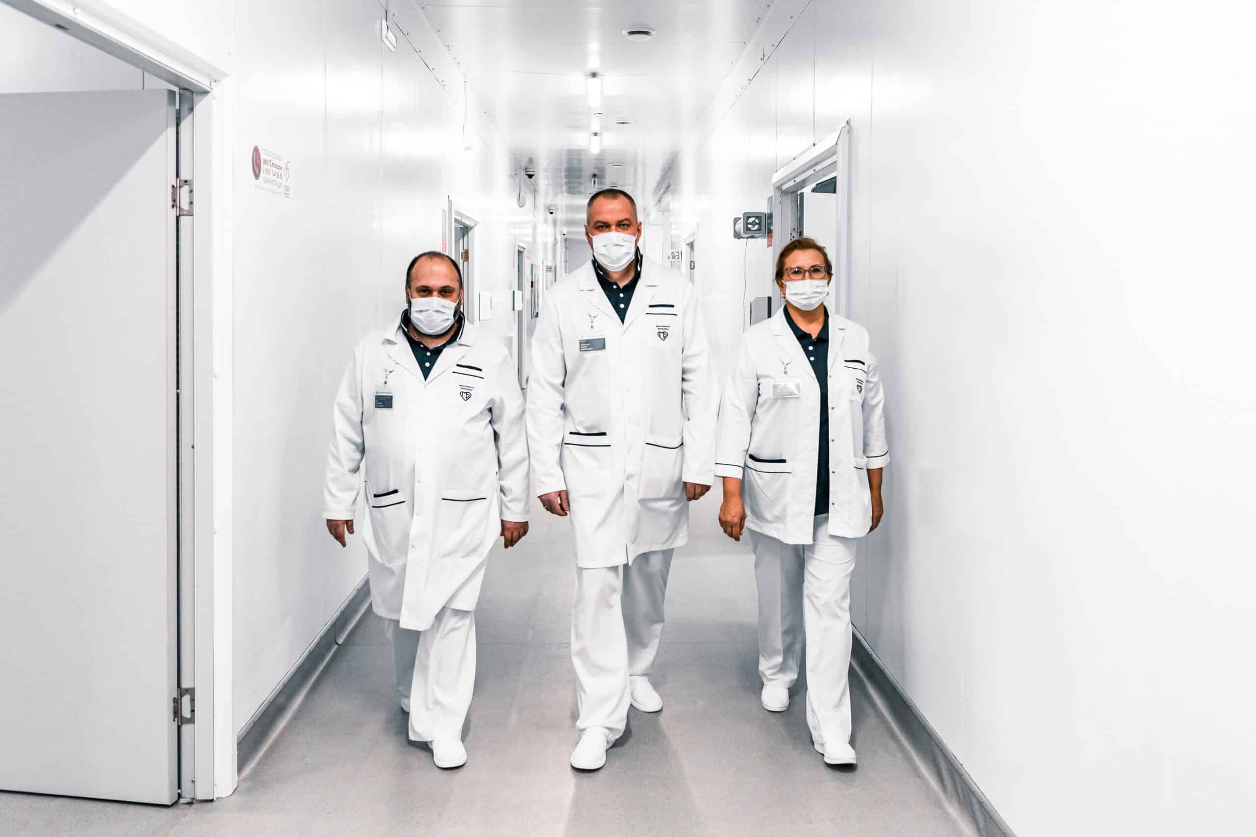 Digital Transformation in Healthcare: How AI and Cloud Solutions Are Saving Lives -- blog by Claritty.in